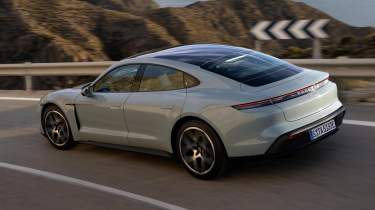 Porsche Taycan facelift – rear